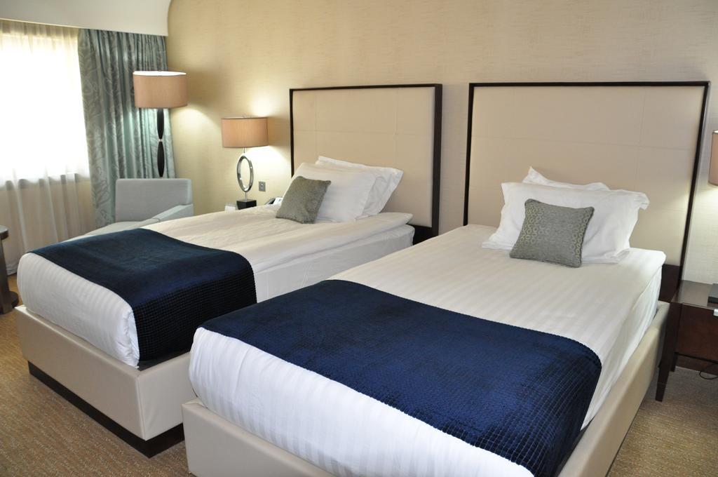 Royal Tulip Alrasheed Hotel Baghdad Buitenkant foto