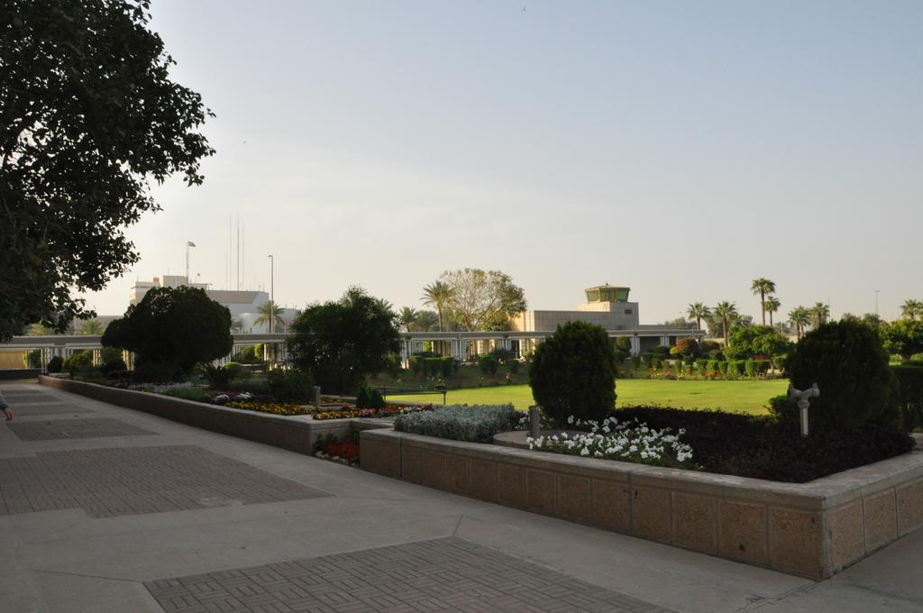 Royal Tulip Alrasheed Hotel Baghdad Buitenkant foto