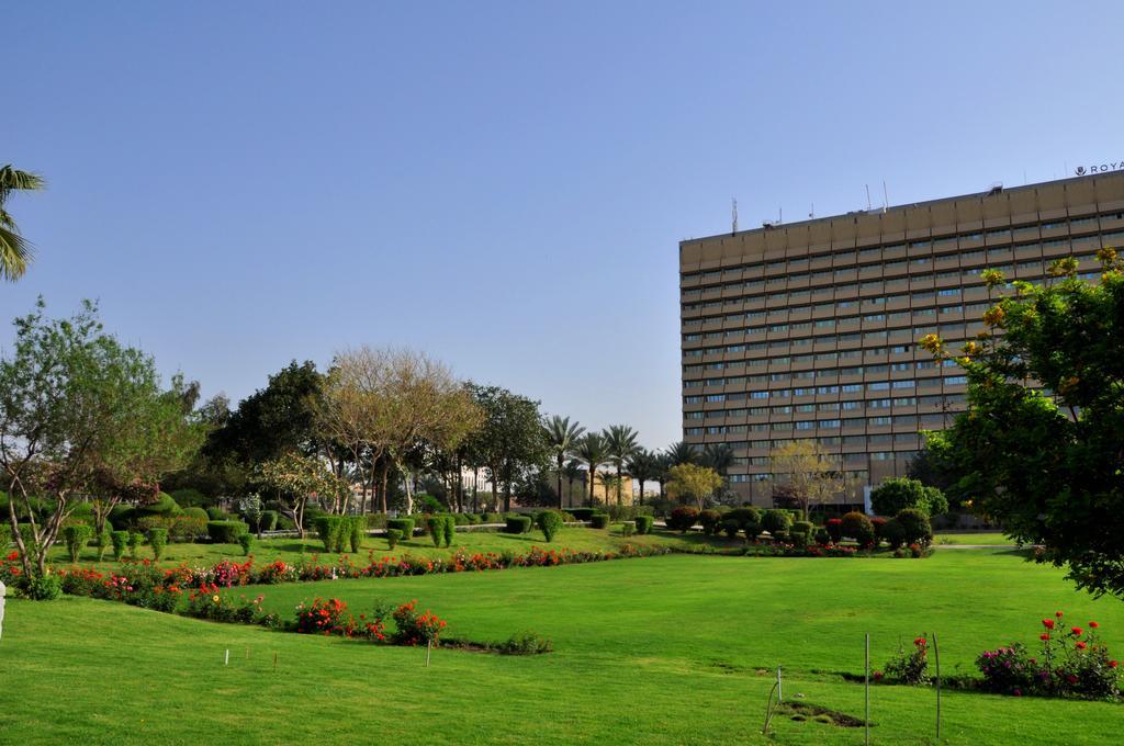 Royal Tulip Alrasheed Hotel Baghdad Buitenkant foto