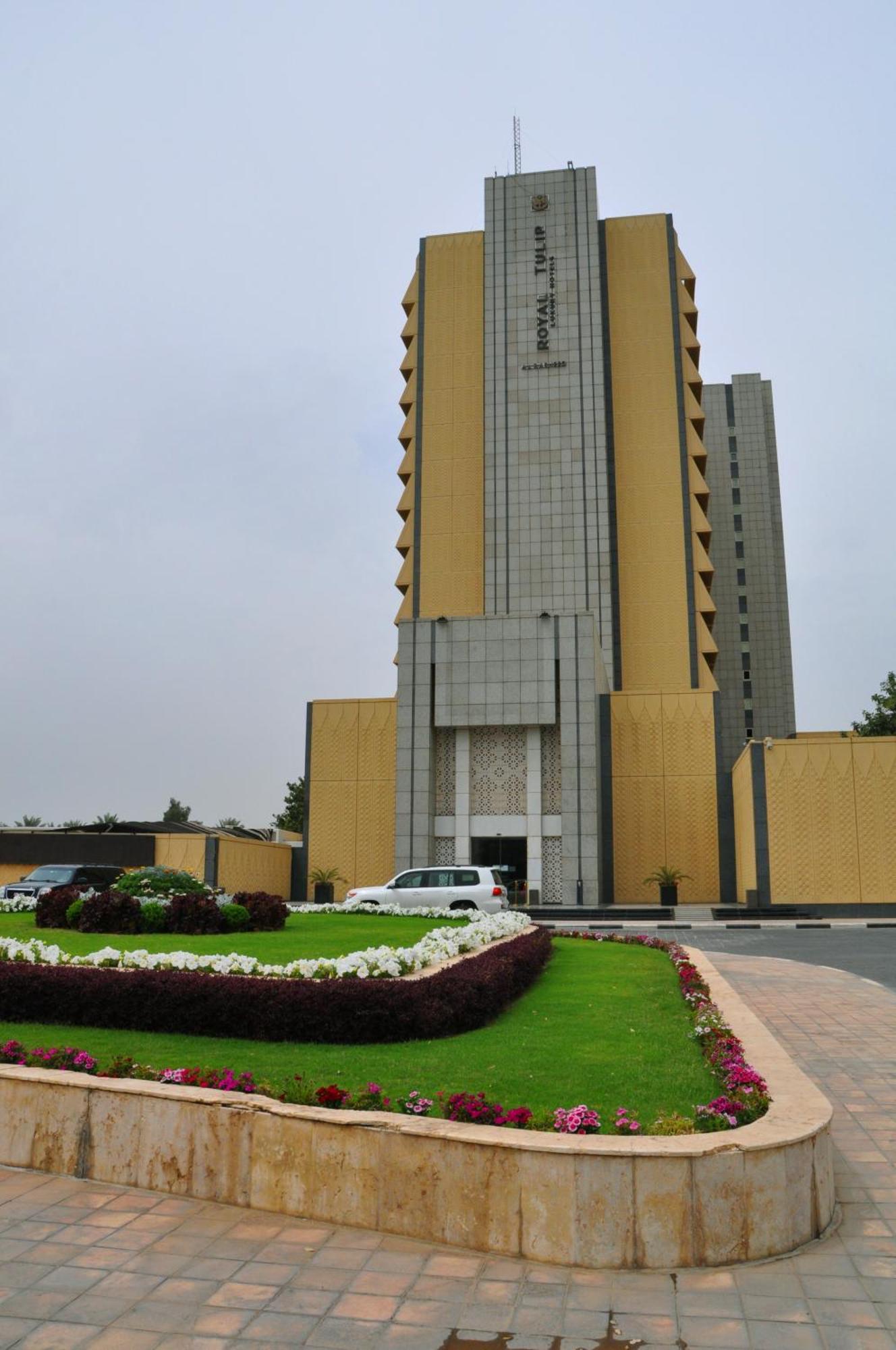 Royal Tulip Alrasheed Hotel Baghdad Buitenkant foto