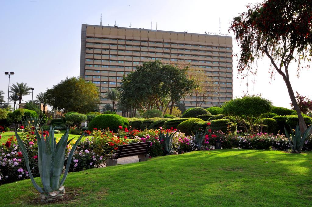 Royal Tulip Alrasheed Hotel Baghdad Buitenkant foto